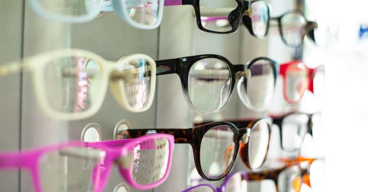 eyewear display