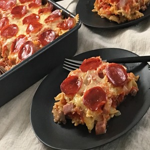 Pizza_Casserole_300x300.jpeg