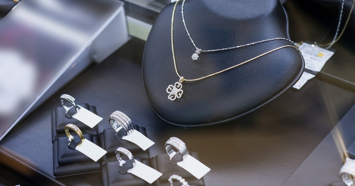 Jewelry Exchange 1